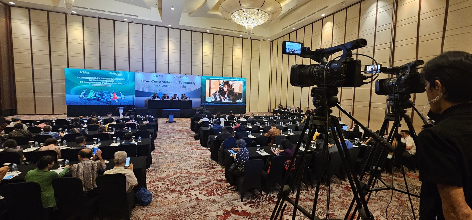 Professional audio-visual setup for press events