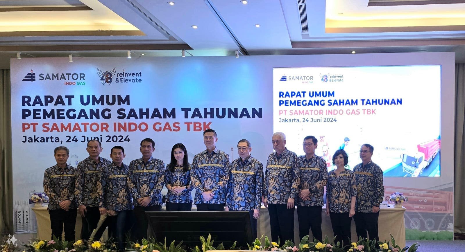 Public Expose presentation hall with audience seating